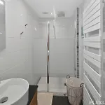 Spacious One-bedroom Just 1 Minute Walk From Montparnasse Train דירה פריז