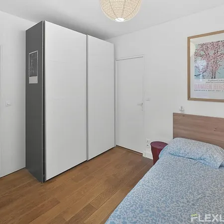 아파트 Spacious One-bedroom Just 1 Minute Walk From Montparnasse Train 파리