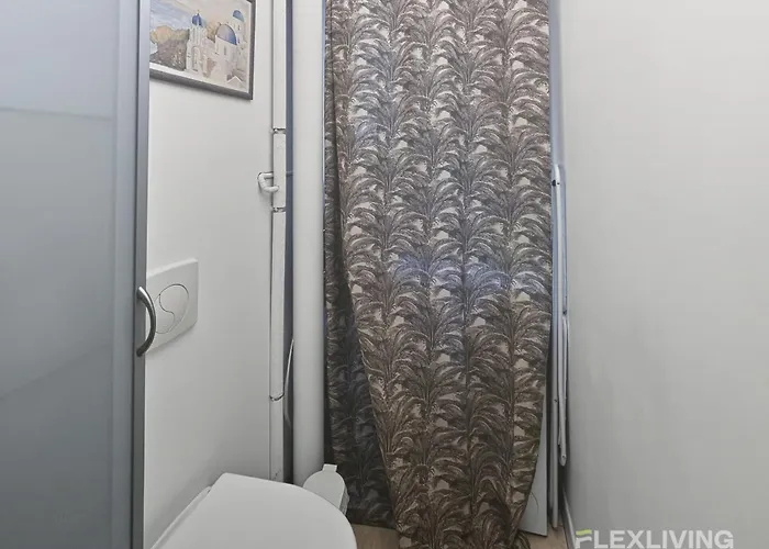 דירה Spacious One-bedroom Just 1 Minute Walk From Montparnasse Train *